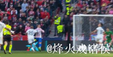 格列兹曼轰超级世界波!世界级停球+凌空抽射,破18天球荒 格列兹曼轰超级世界波!世界级停球+凌空抽射,破18天球荒