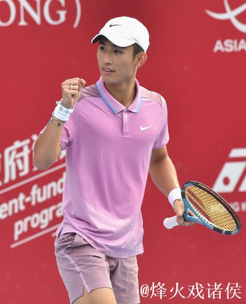 香港赛商竣程完胜进八强 卡恰诺夫与卫冕冠军皆出局