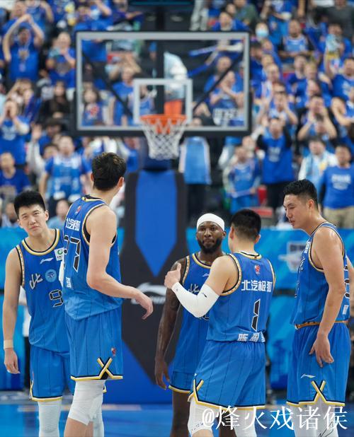 浙江6人上双击败首钢 萨姆纳33+13四川胜宁波 浙江6人上双击败首钢 萨姆纳33+13四川胜宁波